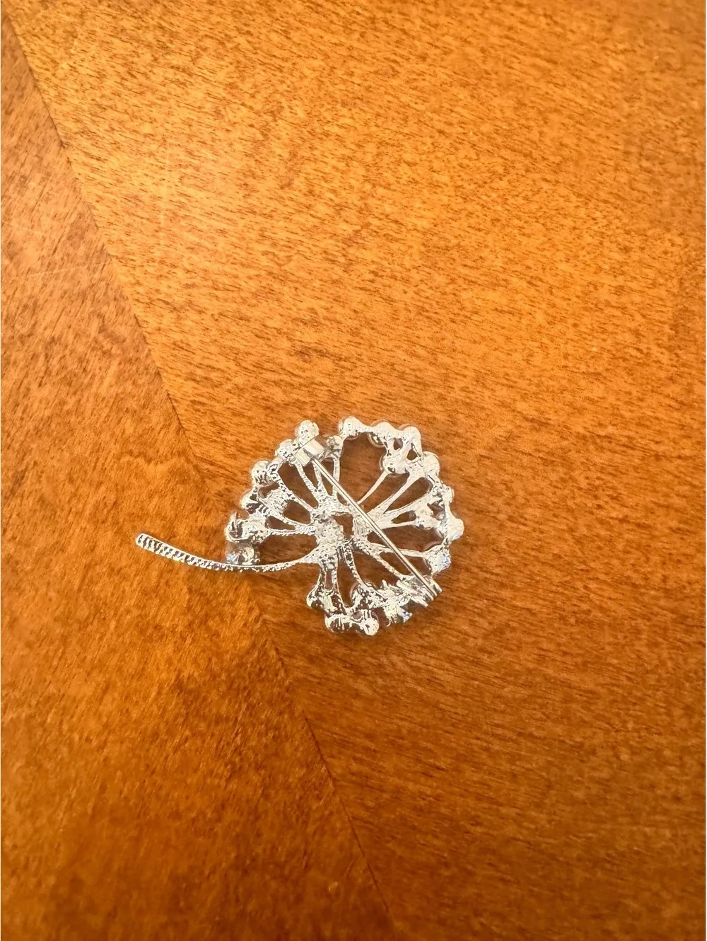 Silver Tone Dandelion Brooch with Faux Pearls and Rhinestones 525